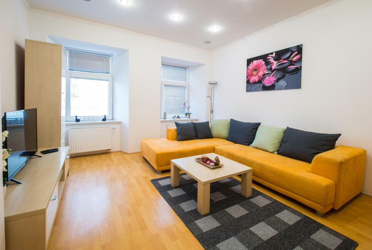 Bella Donna Appartement Maribor Buitenkant foto